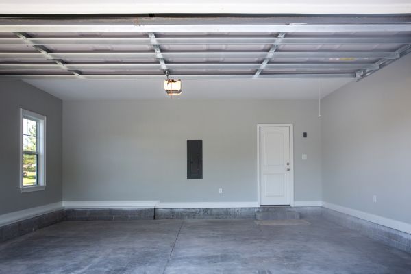 Garage Floor Installation in Camarillo