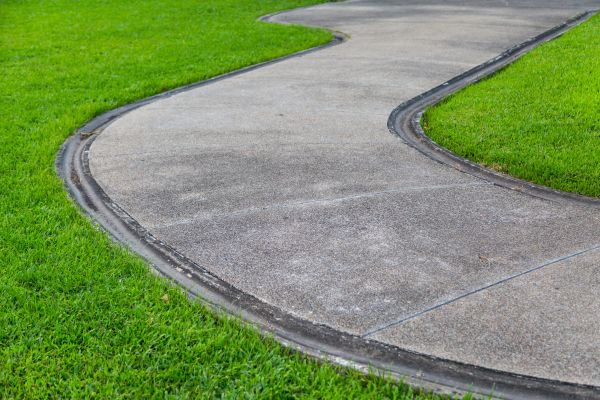 Concrete Sidewalk Construction in Camarillo