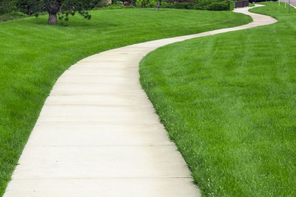 Cost of Sidewalk Paving in Camarillo