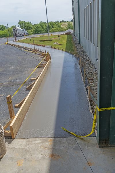 Cost of Concrete Sidewalk Paving in Camarillo